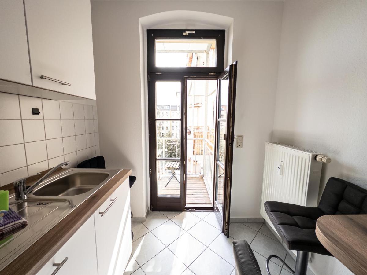 Moderne 3zimmer Mit Netflix Und Balkon Apartment