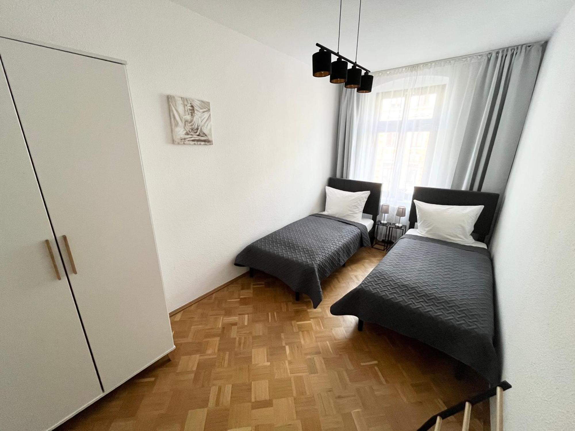 Moderne 3zimmer Mit Netflix Und Balkon *